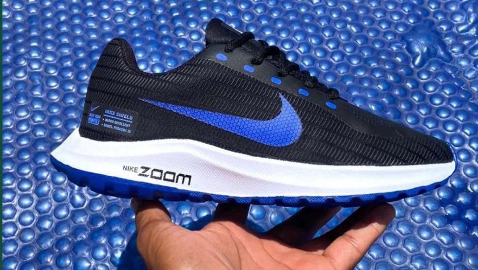Nike Zoom Shield — Preto/Azul